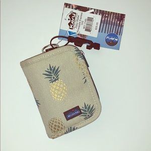 KAVU Zippy Wallet in Pineapple Express🍍 NWT